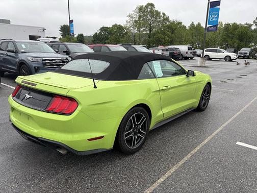 2020 Ford Mustang ECOBOOST PREMIUM
