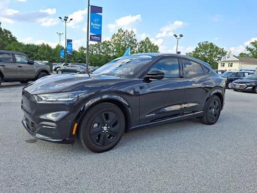 2022 Ford Mustang Mach-E CALIFORNIA ROUTE 1