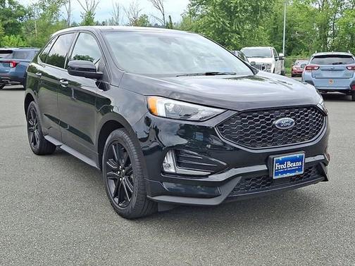 2022 Ford Edge ST LINE