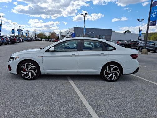 2023 Volkswagen Jetta 2.0T AUTOBAHN