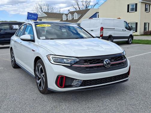 2023 Volkswagen Jetta 2.0T AUTOBAHN