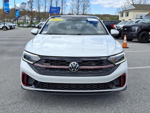 2023 Volkswagen Jetta 2.0T AUTOBAHN