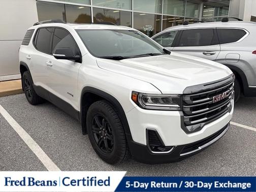 2023 GMC Acadia AT4