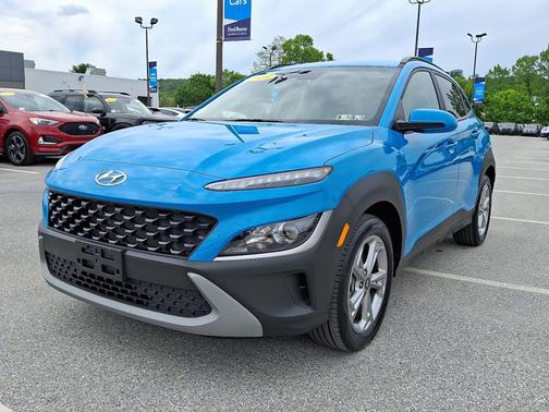 2023 Hyundai KONA SEL