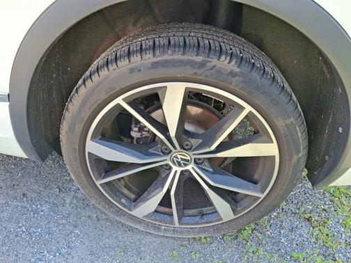 2023 Volkswagen Tiguan 2.0T SEL R-LINE