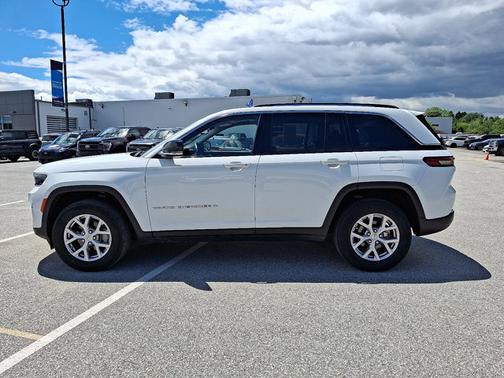 2022 Jeep Grand Cherokee LIMITED