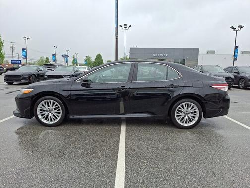 2018 Toyota Camry XLE