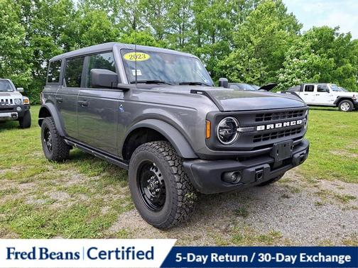 2023 Ford Bronco BLACK DIAMOND