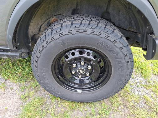 2023 Ford Bronco BLACK DIAMOND