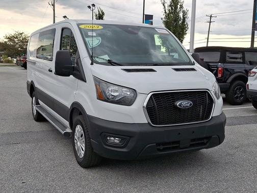 2023 Ford Transit-250 BASE