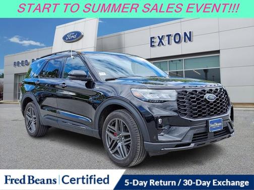 2025 Ford Explorer ST-LINE