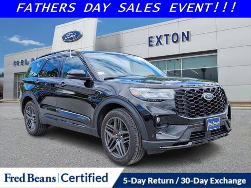 2025 Ford Explorer ST-LINE