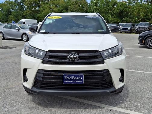 2019 Toyota Highlander SE