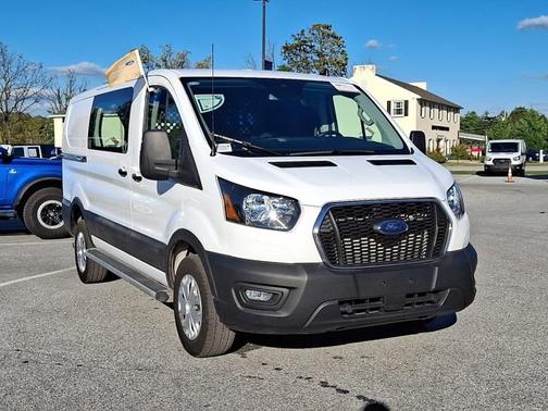 2023 Ford Transit-250 BASE