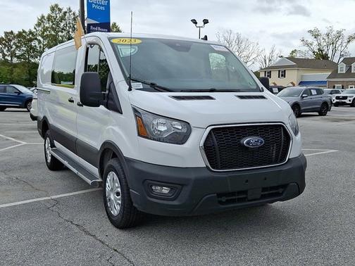 2023 Ford Transit-250 BASE