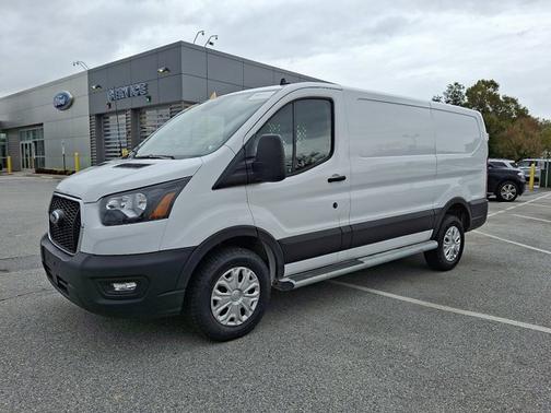 2023 Ford Transit-250 BASE
