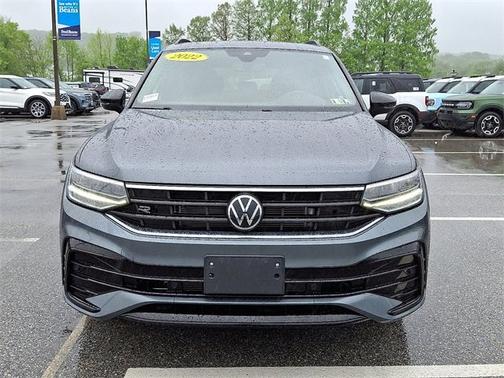 2022 Volkswagen Tiguan 2.0T SE R-LINE BLACK