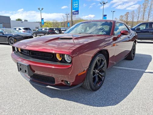 2018 Dodge Challenger SXT
