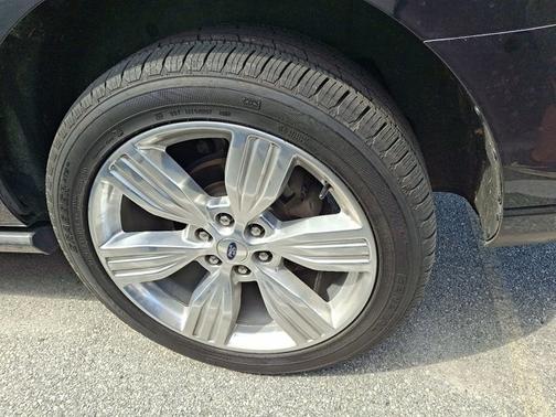 2022 Ford Expedition PLATINUM