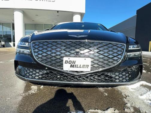 2023 Genesis Electrified G80 STANDARD