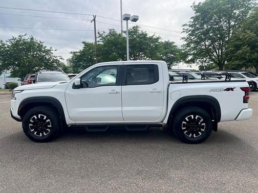 Glacier White 2022 Nissan Frontier PRO-4X