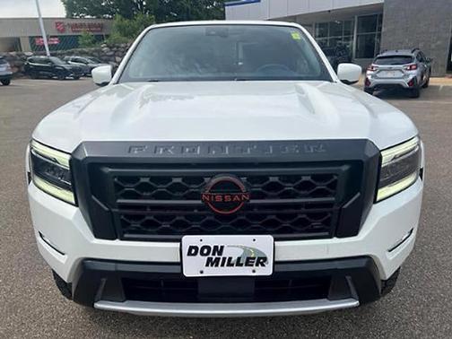 Glacier White 2022 Nissan Frontier PRO-4X