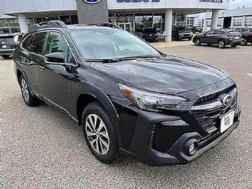 Crystal Black Silica 2024 Subaru Outback Premium