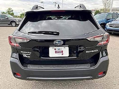 Crystal Black Silica 2024 Subaru Outback Premium