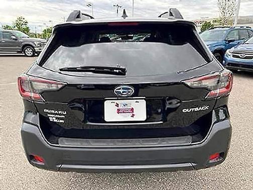 Crystal Black Silica 2024 Subaru Outback Premium