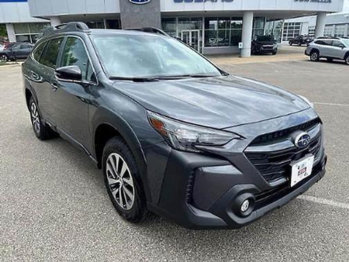 Magnetite Gray Metallic 2025 Subaru Outback Premium
