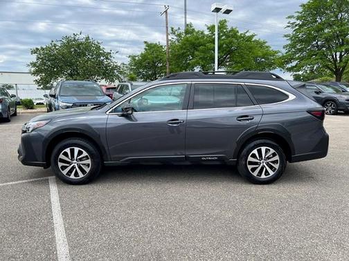 Magnetite Gray Metallic 2025 Subaru Outback Premium