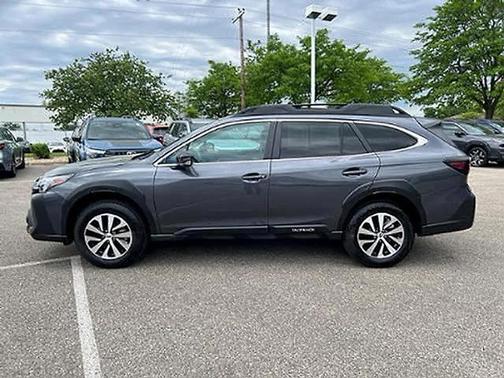 Magnetite Gray Metallic 2025 Subaru Outback Premium