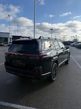 Crystal Black Silica 2026 Subaru Outback Limited XT