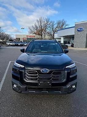 Crystal Black Silica 2026 Subaru Outback Limited XT