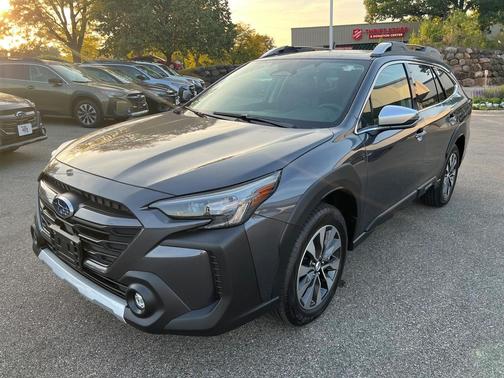 2025 Subaru Outback Touring