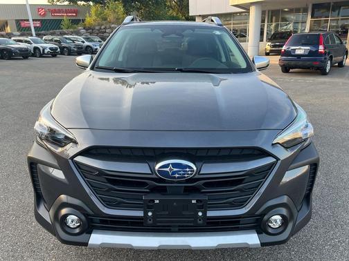 2025 Subaru Outback Touring