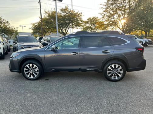 2025 Subaru Outback Touring