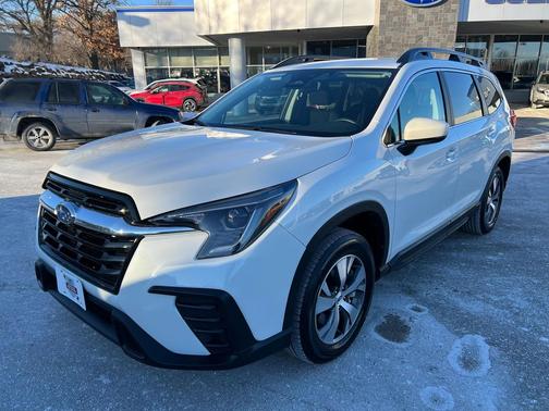 2025 Subaru Ascent Premium 8-Passenger