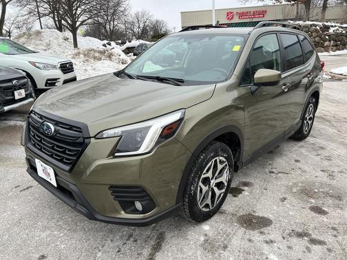 2022 Subaru Forester Premium