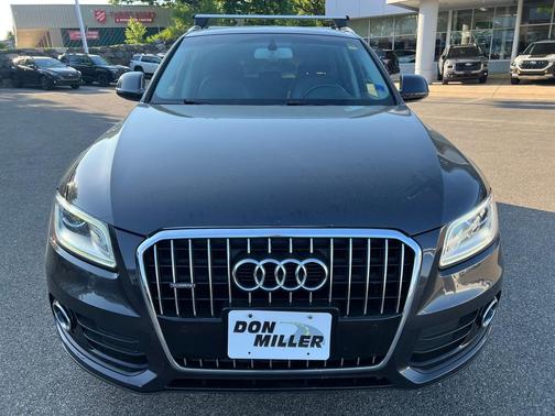Lava Gray Pearl Effect 2016 Audi Q5 2.0T Premium Plus