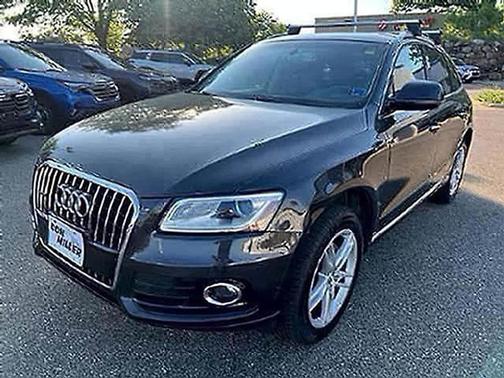 Lava Gray Pearl Effect 2016 Audi Q5 2.0T Premium Plus