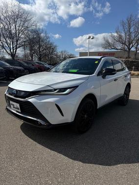 Wind Chill Pearl 2023 Toyota Venza Nightshade Edition