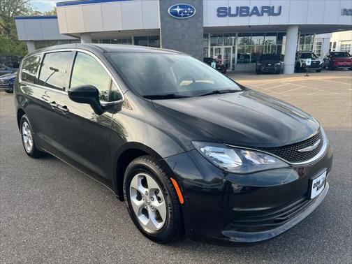 2017 Chrysler Pacifica LX