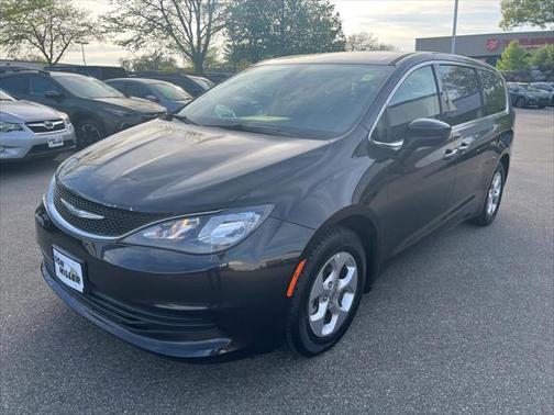 2017 Chrysler Pacifica LX