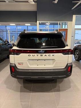 Crystal White Pearl 2026 Subaru Outback Limited XT