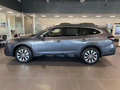 2025 Subaru Outback Touring XT