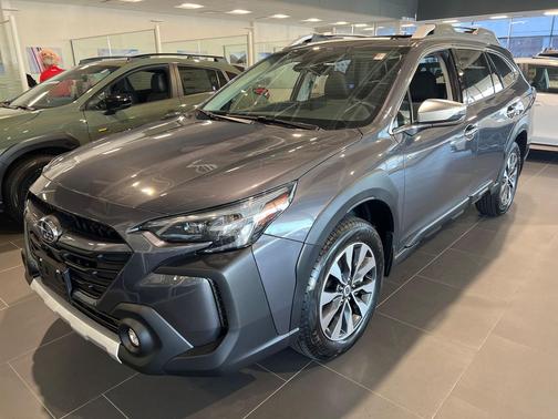 2025 Subaru Outback Touring XT