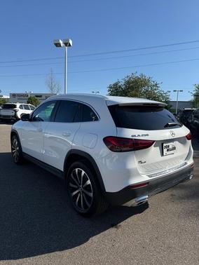 2021 Mercedes-Benz GLA 250 Base 4MATIC
