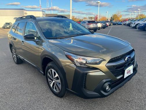 2025 Subaru Outback Premium