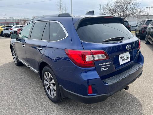 2017 Subaru Outback 2.5i Touring